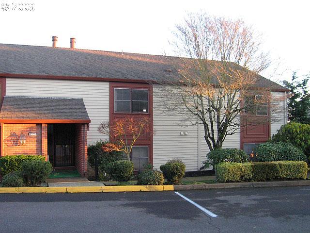10945 SW MEADOWBROOK DR #19, Summerfield, Tigard, Oregon